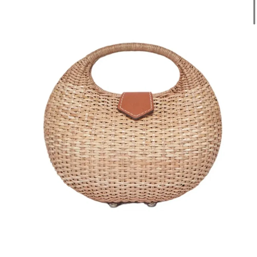 Kayu Ines wicker straw basket bag - Picture 5 of 10